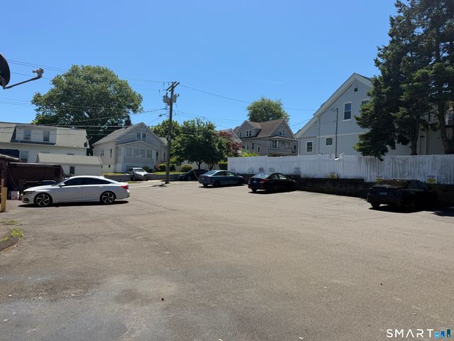 35 Main Street Annex 1, New Haven, CT 06511