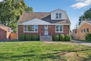 313 Iroquois Road, Hillside, IL 60162