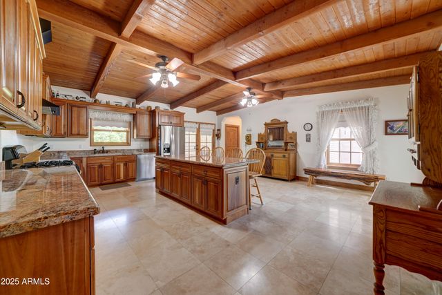 424 E LEHI Road 2, Mesa, AZ 85203