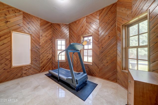 424 E LEHI Road 2, Mesa, AZ 85203