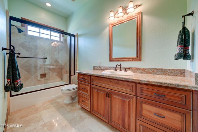 424 E LEHI Road 2, Mesa, AZ 85203