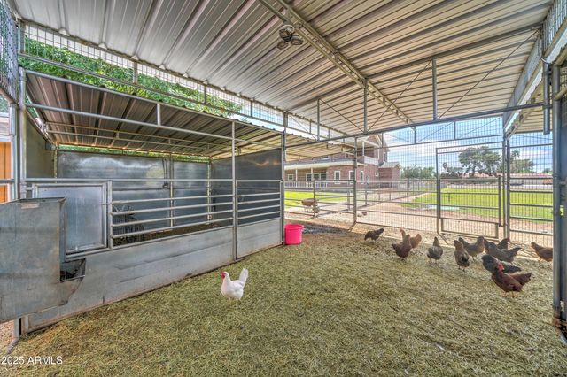 424 E LEHI Road 2, Mesa, AZ 85203