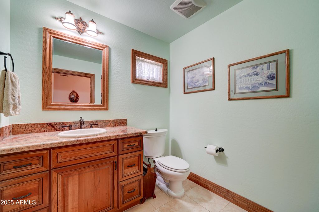 Image 24 of property listing at 424 E LEHI Road 2, Mesa, AZ 85203