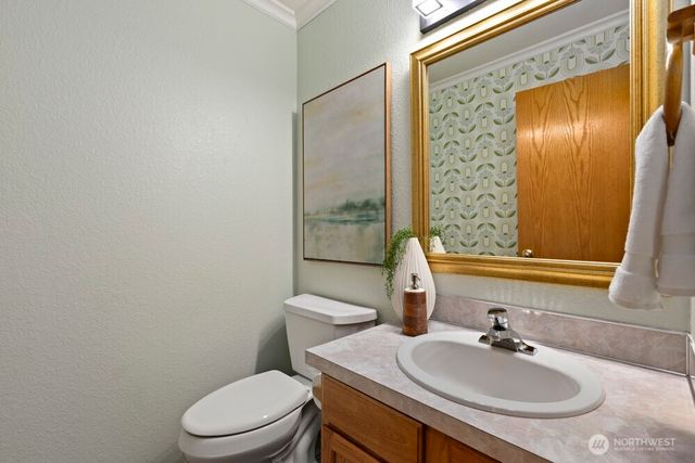 2004 15th Avenue SW, Olympia, WA 98502