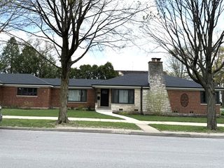 7139 W Cortland Street, Chicago, IL 60707
