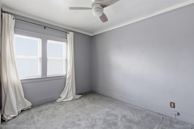 10388 Cedarlawn Street, Detroit, MI 48204