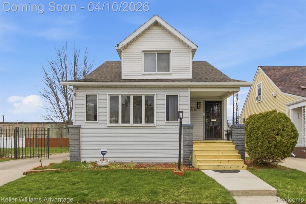 10388 Cedarlawn Street, Detroit, MI 48204