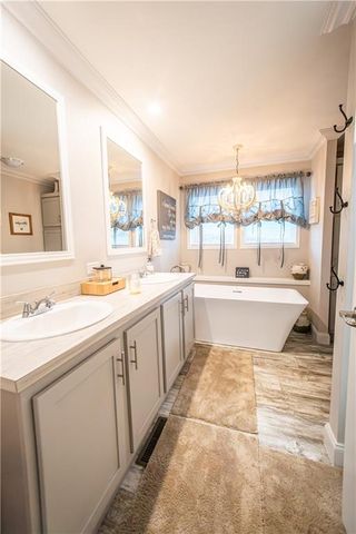 201 N Chestnut Street, Oregon, MO 64473