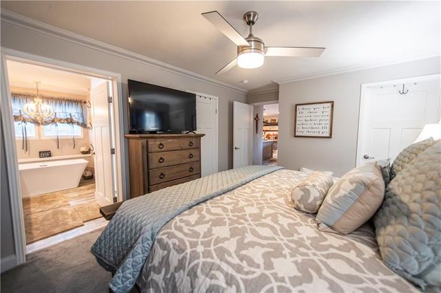 201 N Chestnut Street, Oregon, MO 64473