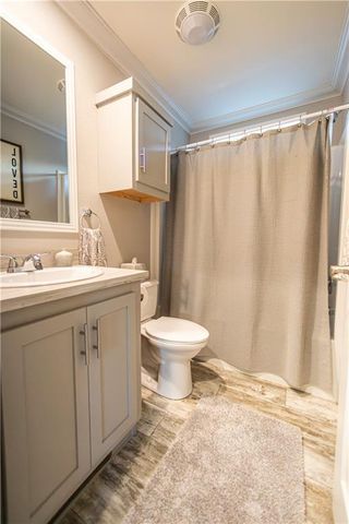 201 N Chestnut Street, Oregon, MO 64473