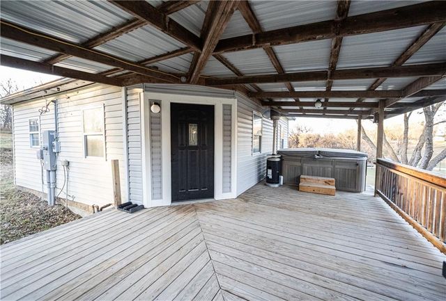 201 N Chestnut Street, Oregon, MO 64473