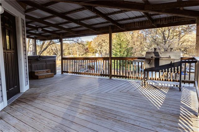 201 N Chestnut Street, Oregon, MO 64473