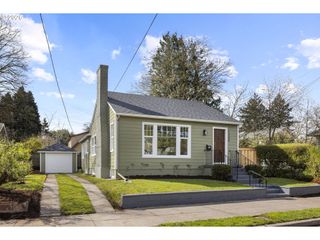 1224 Ne ROSELAWN St, Portland, OR 97211