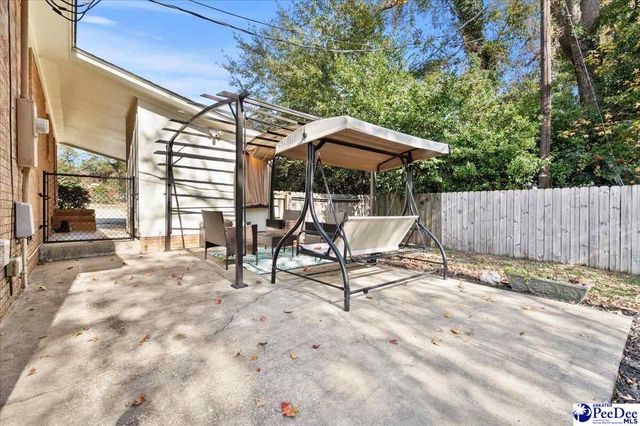 1205 S Riverdale Avenue, Florence, SC 29505