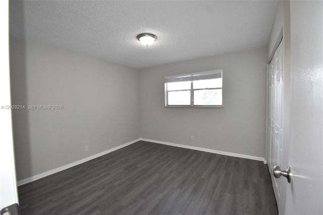6080 NW 44th Street 201, Lauderhill, FL 33319