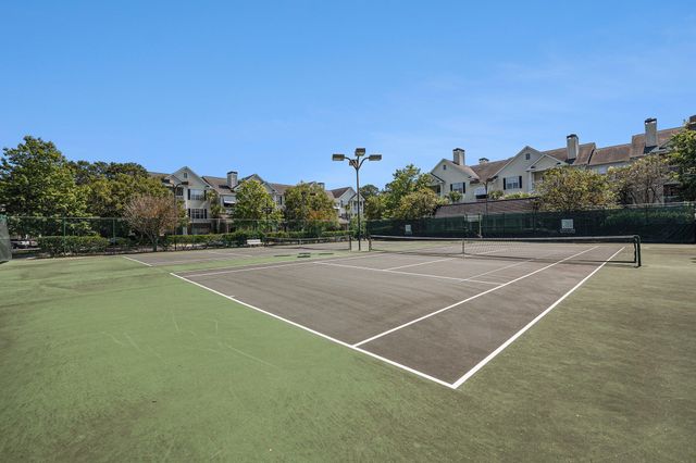 45 Sycamore Avenue 535, Charleston, SC 29407