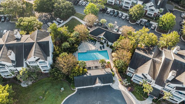 45 Sycamore Avenue 535, Charleston, SC 29407