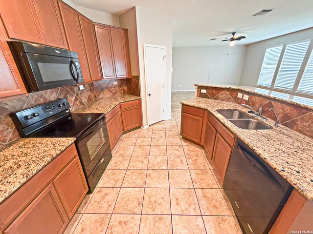 7703 SUNDEW MIST, San Antonio, TX 78244