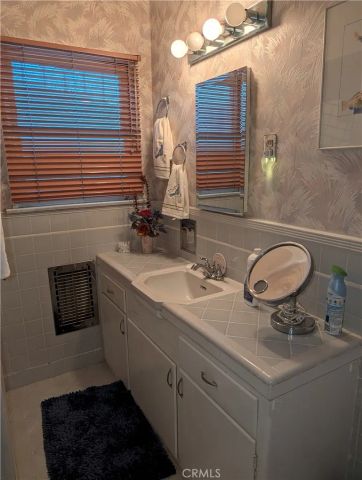 316 E PLYMOUTH, Inglewood, CA 90302