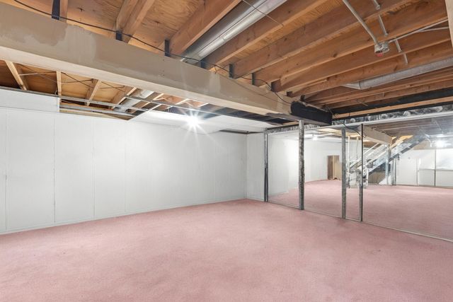 1808 LARGO Court, Schaumburg, IL 60194