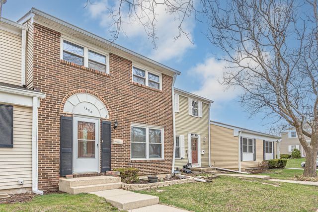 1808 LARGO Court, Schaumburg, IL 60194