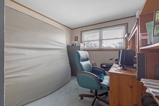 1808 LARGO Court, Schaumburg, IL 60194