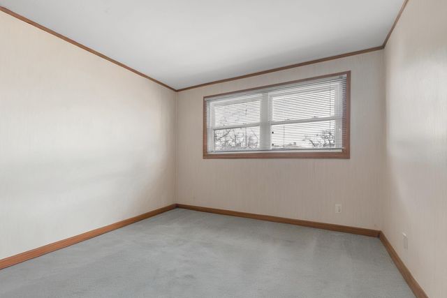 1808 LARGO Court, Schaumburg, IL 60194