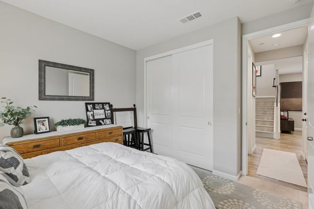 165 Little Ranch Cir, Oakley, CA 94561