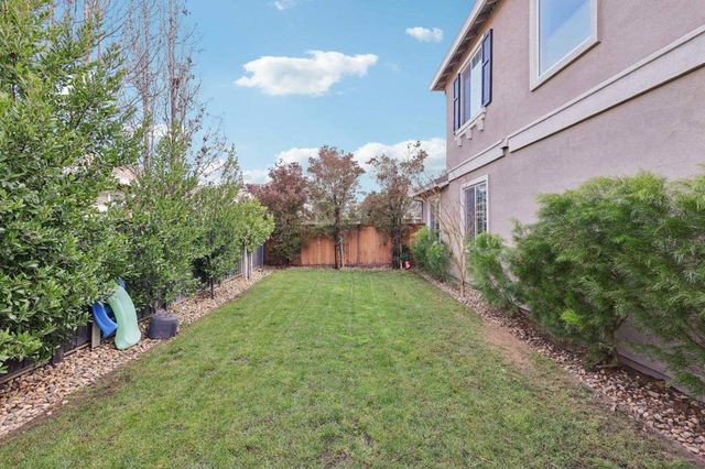 165 Little Ranch Cir, Oakley, CA 94561