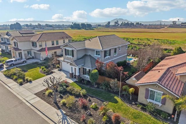 165 Little Ranch Cir, Oakley, CA 94561