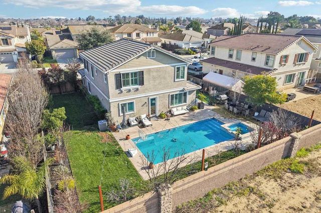 165 Little Ranch Cir, Oakley, CA 94561