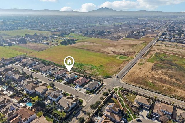 165 Little Ranch Cir, Oakley, CA 94561