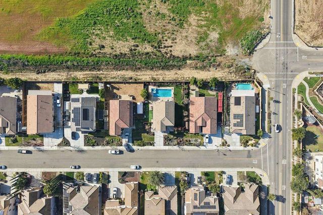 165 Little Ranch Cir, Oakley, CA 94561