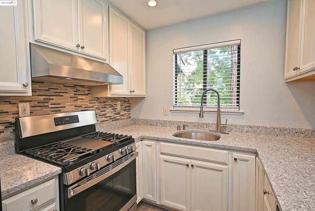 648 Fig Tree Lane, Martinez, CA 94553