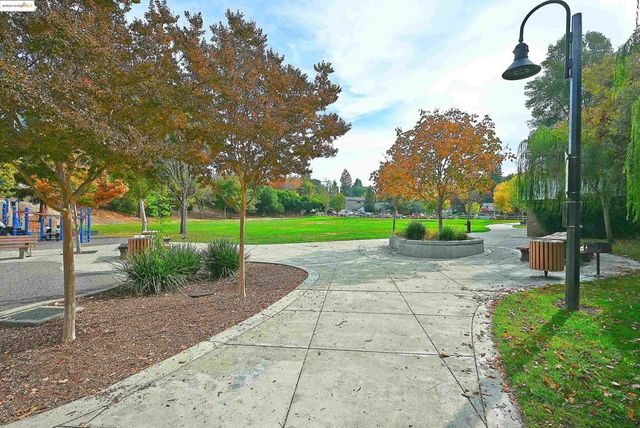 648 Fig Tree Lane, Martinez, CA 94553