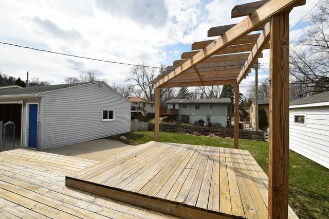 2641 4th Avenue NE, Rochester, MN 55906