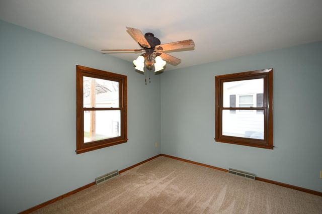 2641 4th Avenue NE, Rochester, MN 55906