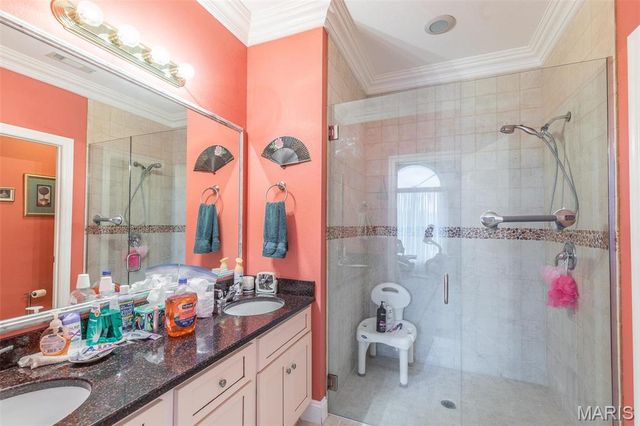 6029 Ripley Rt V, Doniphan, MO 63935