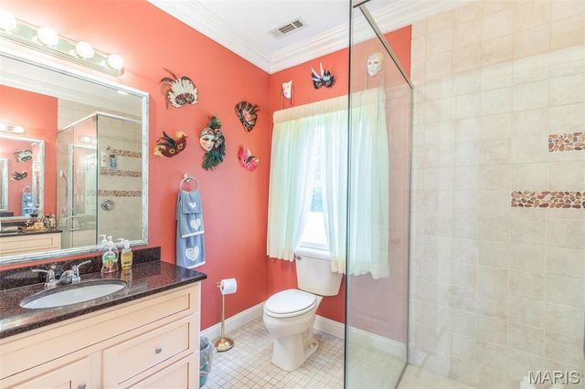 6029 Ripley Rt V, Doniphan, MO 63935