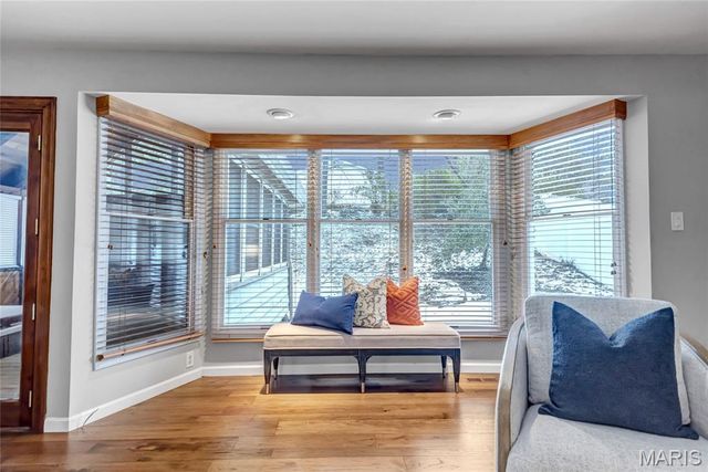 12861 White Rock Court, St Louis, MO 63131