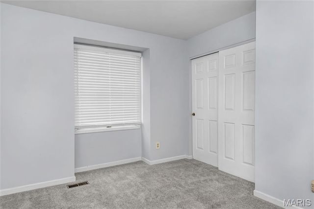 12861 White Rock Court, St Louis, MO 63131