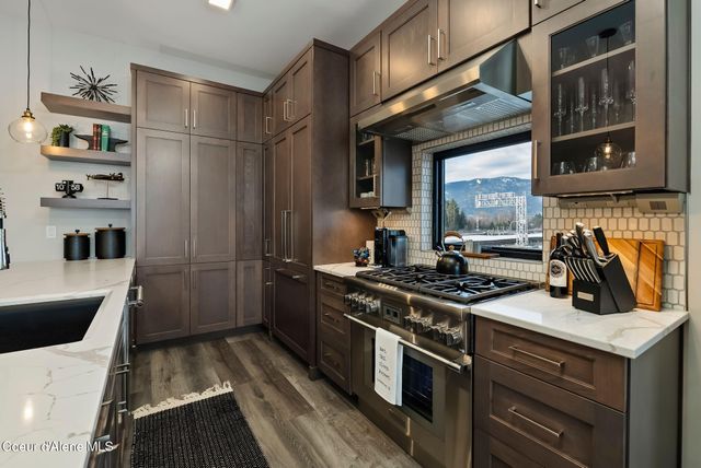 802 Sandpoint AVE, 8307, Sandpoint, ID 83864
