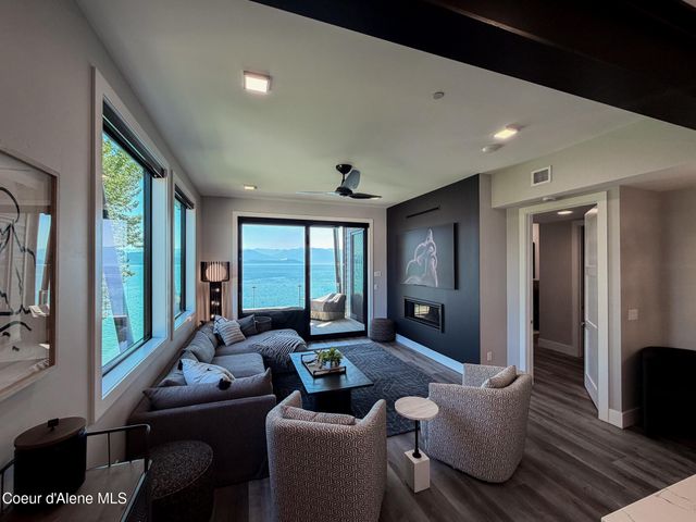 802 Sandpoint AVE, 8307, Sandpoint, ID 83864