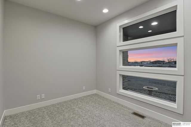 726 Firestone Pointe, Ashland, NE 68003