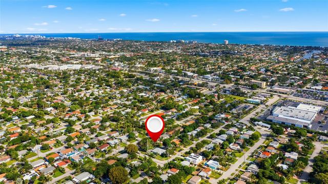 1464 NE 28th St, Pompano Beach, FL 33064