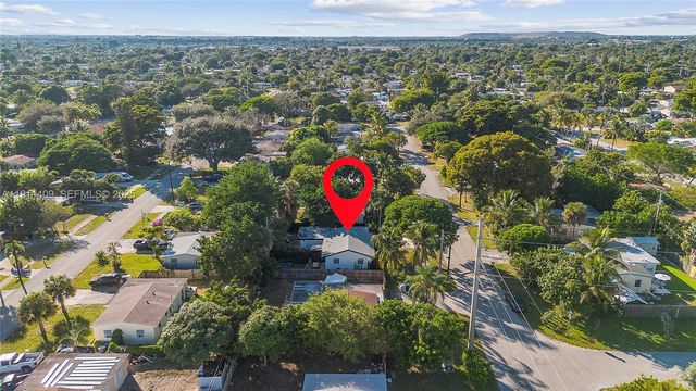 1464 NE 28th St, Pompano Beach, FL 33064