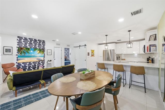 1464 NE 28th St, Pompano Beach, FL 33064