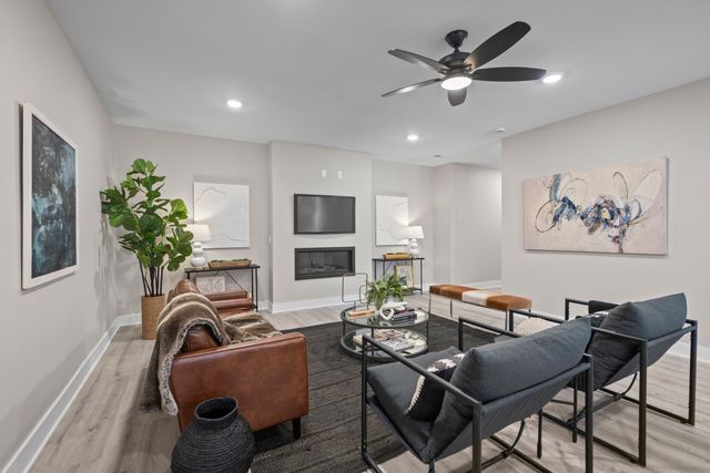 100 W 14th Street, C, Newport, KY 41071