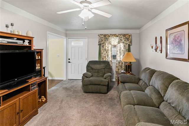 109 Walton Avenue, Jerseyville, IL 62052