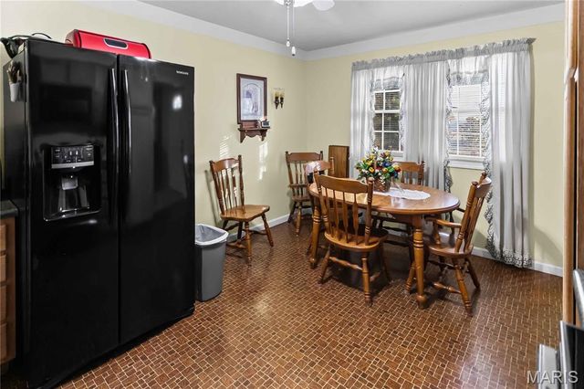 109 Walton Avenue, Jerseyville, IL 62052